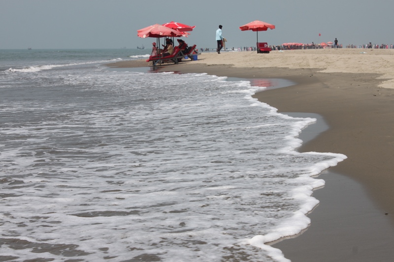 Stunning Inani sea beach, Cox's Bazar